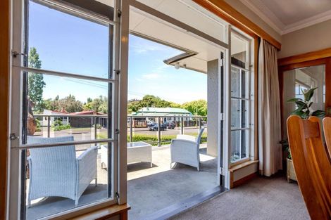 Photo of property in 5 Chamberlain Street, Dannevirke, 4930