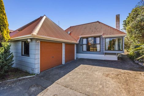 Photo of property in 87 Golf Road, Paraparaumu Beach, Paraparaumu, 5032