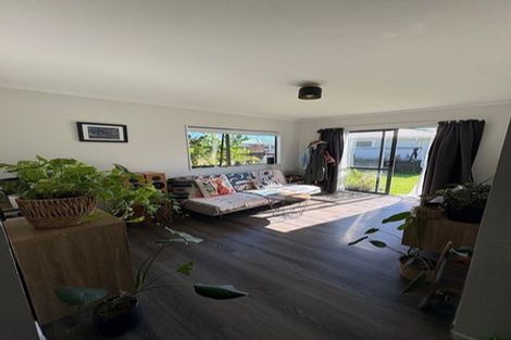 Photo of property in 5 Oriana Crescent, Bellevue, Tauranga, 3110