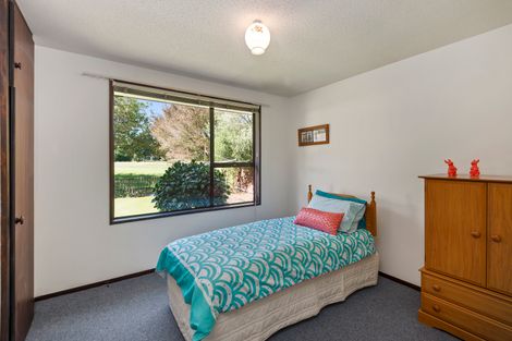 Photo of property in 60 Waratah Street, Avondale, Christchurch, 8061