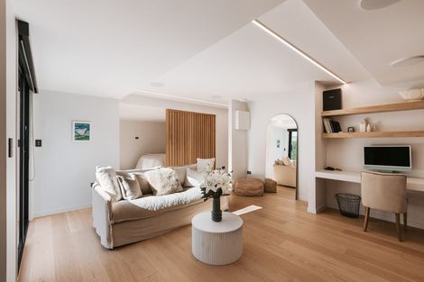 Photo of property in 87 Marine Parade, Mount Maunganui, 3116