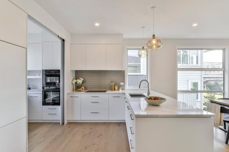 Photo of property in 200 Landmark Terrace, Orewa, 0931