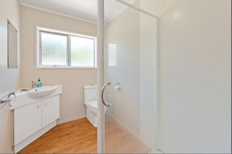 Photo of property in 2b Moorea Place, Mount Maunganui, 3116