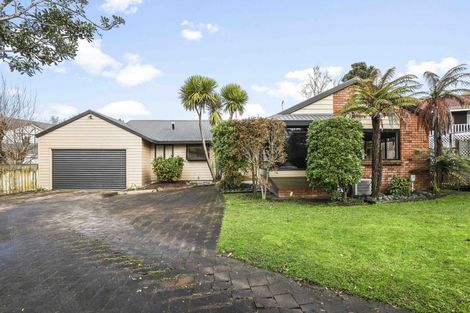 Photo of property in 16 Houhere Place, Pukete, Hamilton, 3200