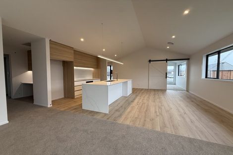 Photo of property in 14 Hugo Shaw Drive, Cambridge, 3434