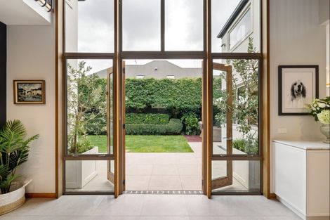 Photo of property in 131a Hamilton Avenue, Ilam, Christchurch, 8041