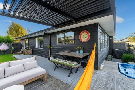 Photo of property in 10a College Place, Poike, Tauranga, 3112