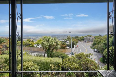 Photo of property in 193 Dyers Pass Road, Cashmere, Christchurch, 8022