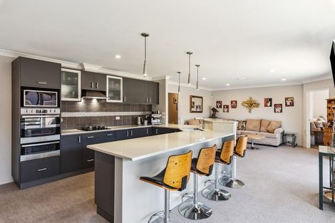 Photo of property in 59 Milne Drive, Paraparaumu, 5032