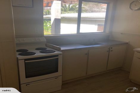 Photo of property in 64 Awaruku Road, Torbay, Auckland, 0630