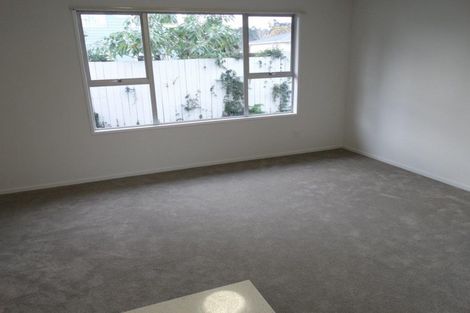 Photo of property in 31 Universal Drive, Henderson, Auckland, 0610