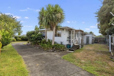Photo of property in 72b Oakfield Crescent, Pukete, Hamilton, 3200
