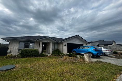 Photo of property in 3 Opouatu Avenue, Glenbrook, 2681
