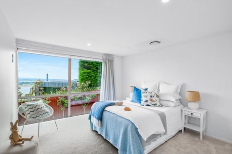Photo of property in 320 Cannon Hill Crescent, Mount Pleasant, Christchurch, 8081