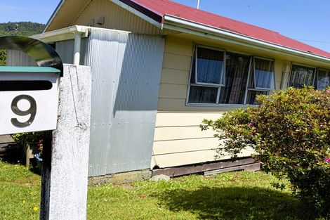 Photo of property in 9 Ballance Street, Runanga, 7803