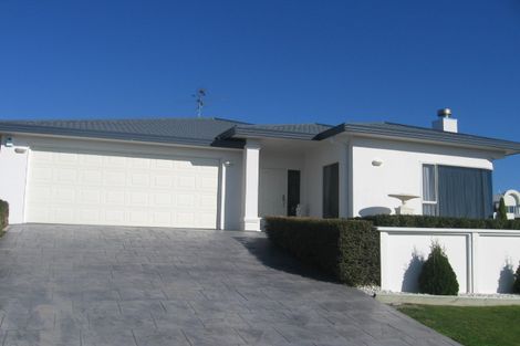 Photo of property in 13 The Masthead, Whitby, Porirua, 5024