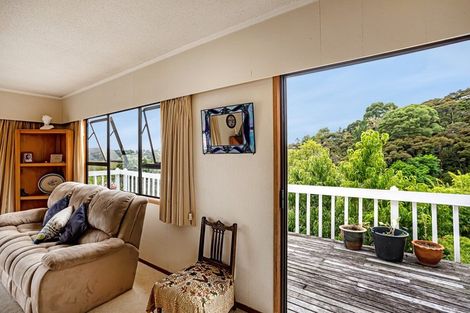 Photo of property in 24 Puketiro Place, Paihia, 0200