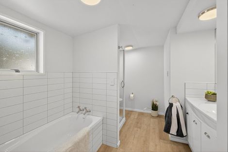 Photo of property in 420 Marine Drive, Charteris Bay, Lyttelton, 8971