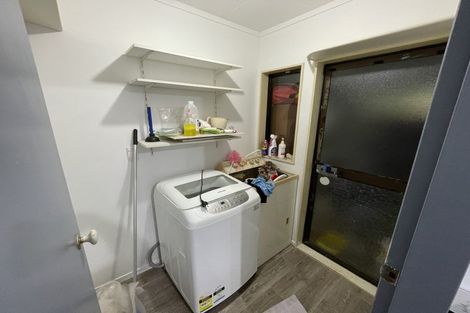Photo of property in 73 Montgomery Avenue, Karori, Wellington, 6012