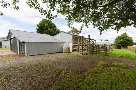 Photo of property in 82 Aerodrome Road, Dannevirke, 4972