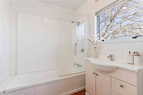 Photo of property in 8 Olympic Lane, Edgeware, Christchurch, 8013