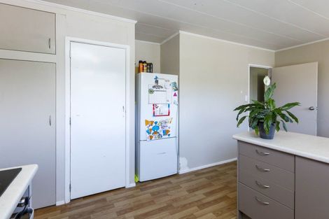 Photo of property in 83 Norana Road, Timberlea, Upper Hutt, 5018