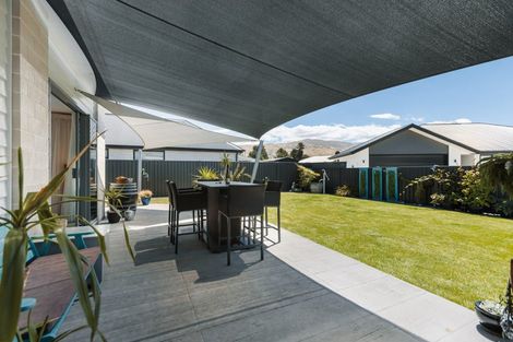 Photo of property in 17 Quigley Crescent, Cromwell, 9310