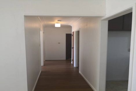 Photo of property in 1/454 East Coast Road, Windsor Park, Auckland, 0630