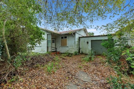 Photo of property in 1/2 Kowhai Avenue, Mangere Bridge, Auckland, 2022