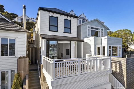 Photo of property in 12 Earls Terrace, Mount Victoria, Wellington, 6011