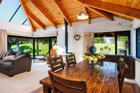 Photo of property in 232 Hendersons Line, Kelvin Grove, Palmerston North, 4470