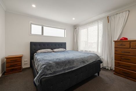 Photo of property in 1 Springside Court, Huntington, Hamilton, 3210