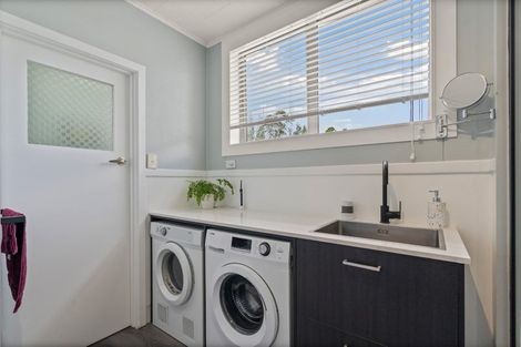 Photo of property in 2268 Ohai Clifden Highway, Orawia, Otautau, 9682