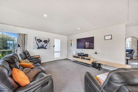 Photo of property in 4 Wisteria Grove, Maungaraki, Lower Hutt, 5010