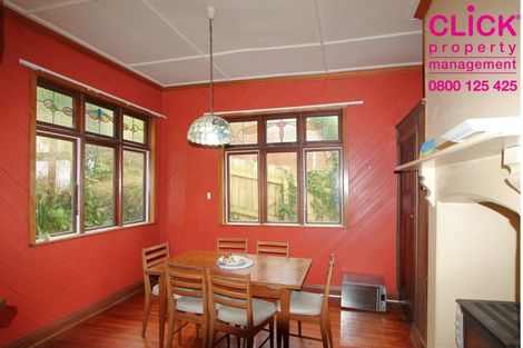 Photo of property in 30 Norfolk Street, Saint Clair, Dunedin, 9012