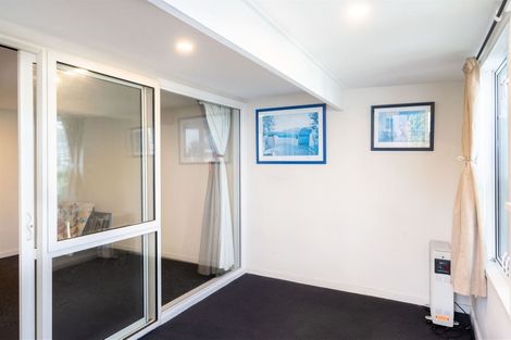 Photo of property in 3 Curletts Road, Sockburn, Christchurch, 8042