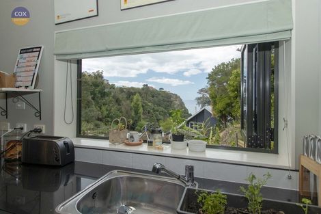 Photo of property in 43 Coote Road, Bluff Hill, Napier, 4110