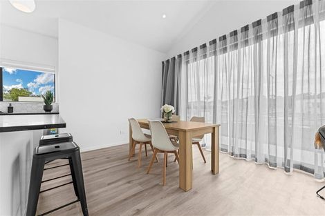 Photo of property in 64 Mataikokako Loop, Kawakawa Bay, 2585