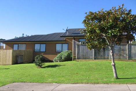 Photo of property in 35 View Ridge Drive, Ranui, Auckland, 0612
