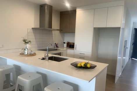 Photo of property in 2/18 Paraone Crescent, Takanini, 2112