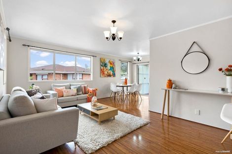 Photo of property in 9 Tangelo Place, Bucklands Beach, Auckland, 2012