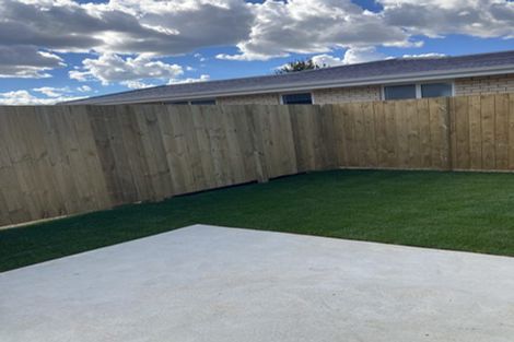 Photo of property in 2/49 Holland Road, Fairfield, Hamilton, 3214