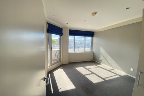 Photo of property in Construction House, 53/80 Kent Terrace, Mount Victoria, Wellington, 6011