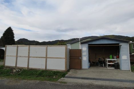 Photo of property in 3 Aylmer Street, Ross, 7812