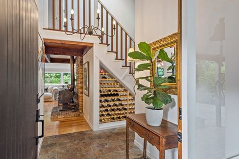Photo of property in 186 Twilight Road, Clevedon, Papakura, 2582