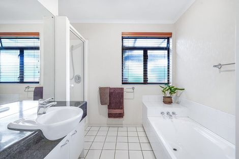 Photo of property in 9 Caversham Drive, Rototuna, Hamilton, 3210