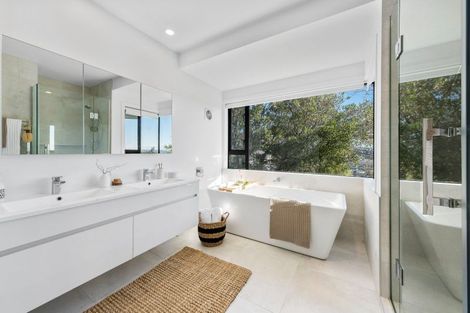 Photo of property in 1/8 Lookaway Place, Huntsbury, Christchurch, 8022