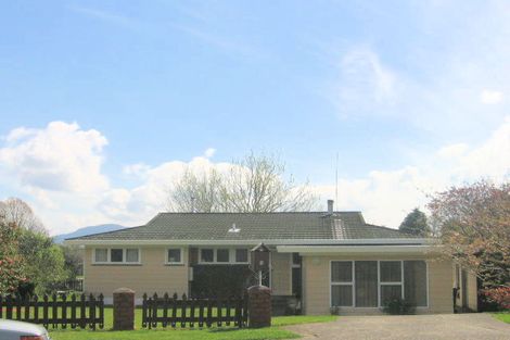 Photo of property in 5 Walnut Place, Owhata, Rotorua, 3010