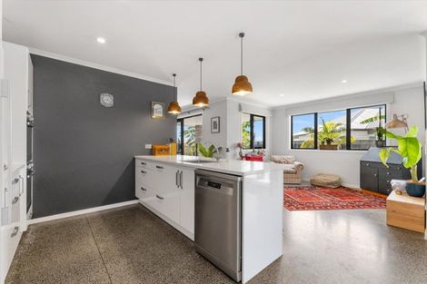 Photo of property in 12d No 2 Road, Te Puke, 3119