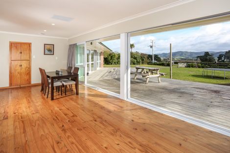 Photo of property in 224 Mangatawhiri Road, Mangatawhiri, Pokeno, 2471